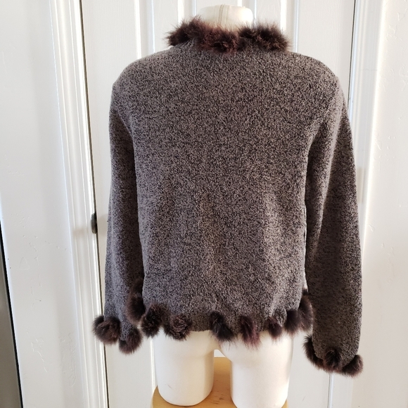 Seriously Twisted New Zealand Gray Lambswool Knit with Possom Fur Cardig… - Picture 3 of 7